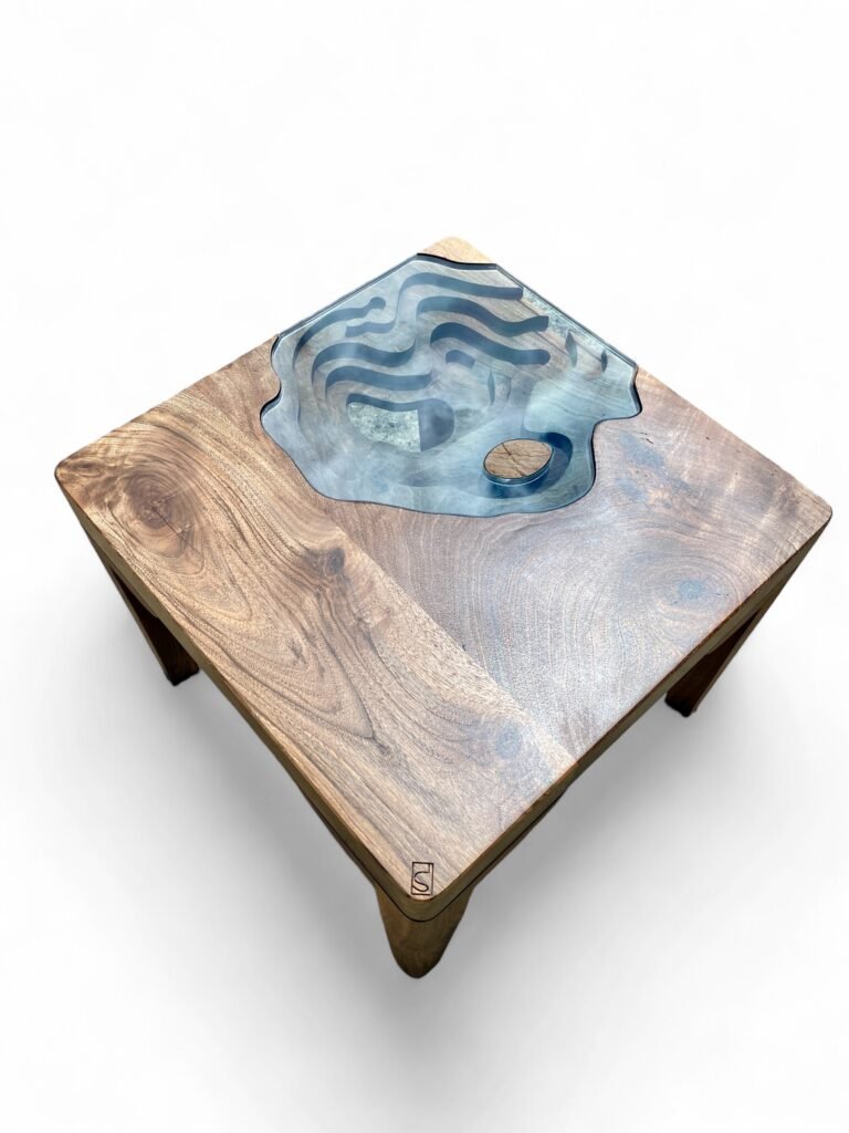 table auxiliaire design