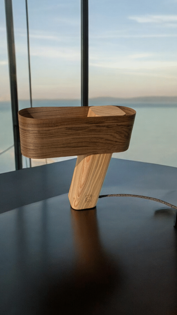lampe design en bois