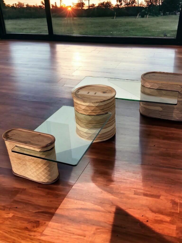 table basse en bois et verre
