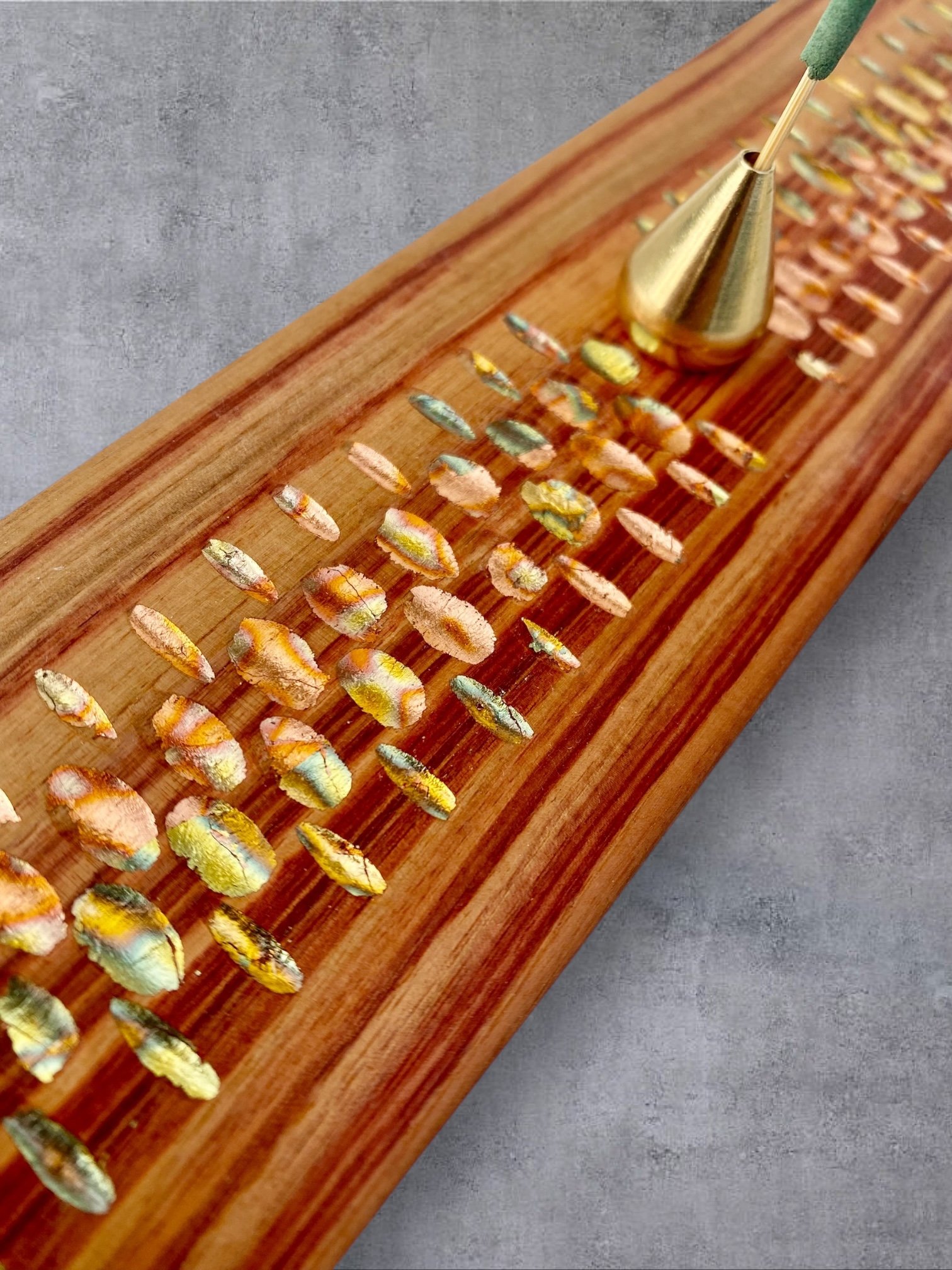 Porte-encens en Palissandre "Chemin marelle" – Image 2